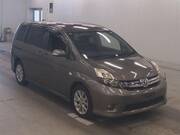 2012 TOYOTA ISIS PLATANA