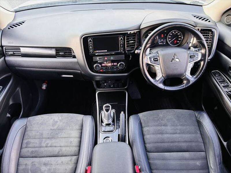 2016 MITSUBISHI OUTLANDER PHV for sale - photo 4