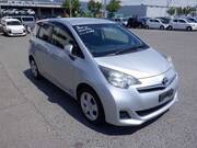 2011 TOYOTA RACTIS G