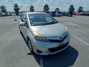 2011 TOYOTA VITZ F