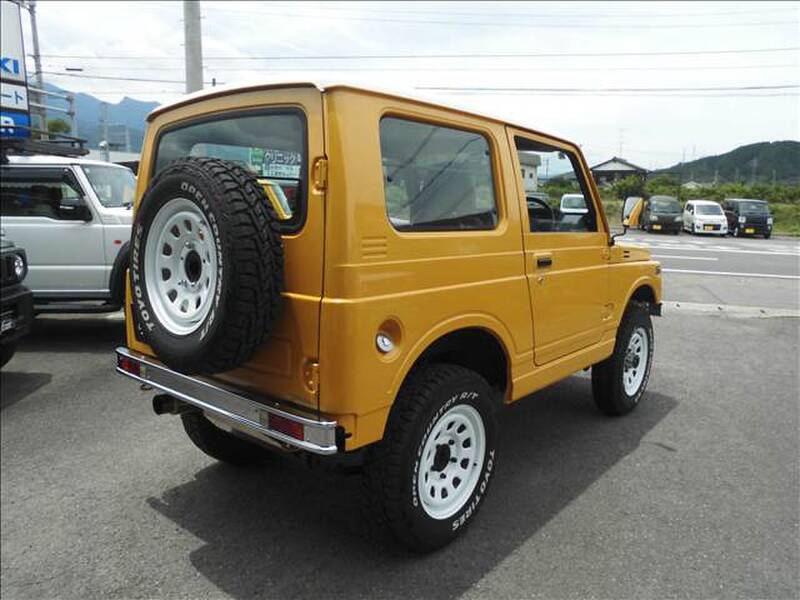 1995 Suzuki Jimny JDM car for sale — photo 2 of 6