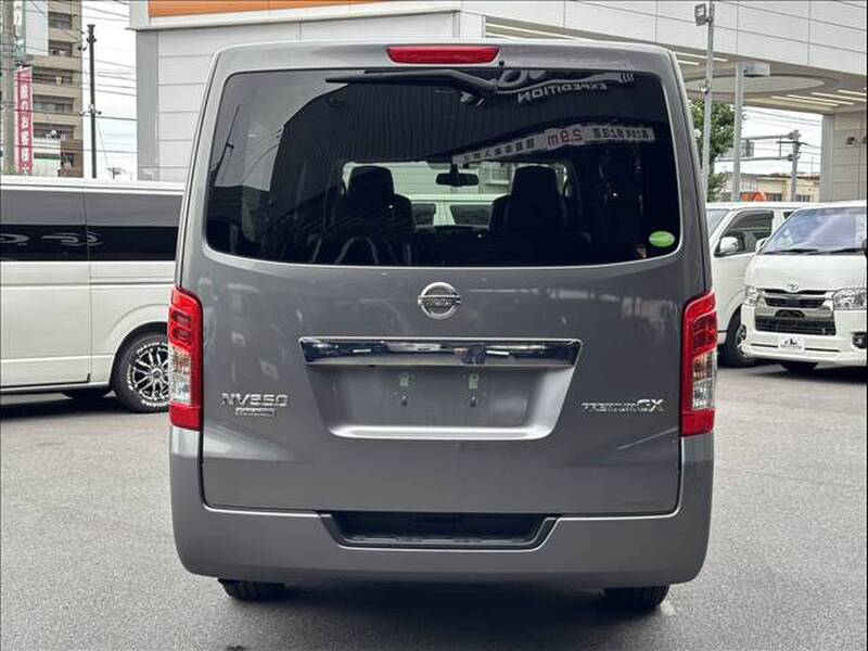 2017 NISSAN NV350 CARAVAN VAN for sale - photo 4