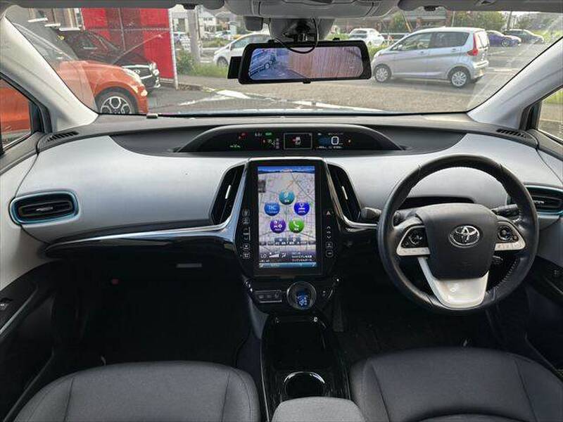 2017 TOYOTA PRIUS PHV for sale - photo 4