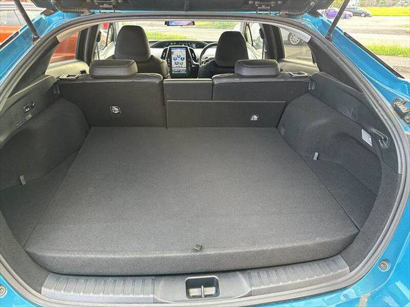 2017 TOYOTA PRIUS PHV for sale - photo 10