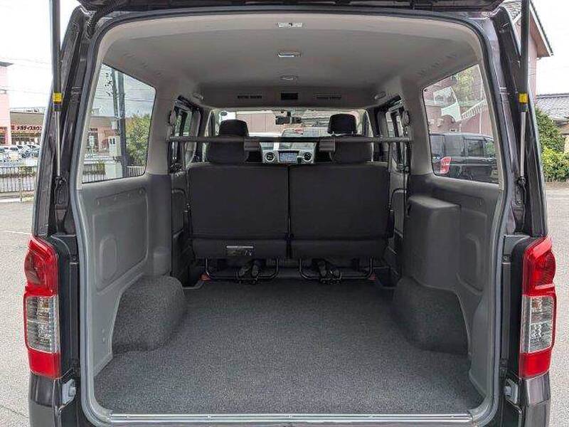 2013 NISSAN NV350 CARAVAN WAGON for sale - photo 10