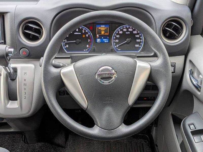 2013 NISSAN NV350 CARAVAN WAGON for sale - photo 11