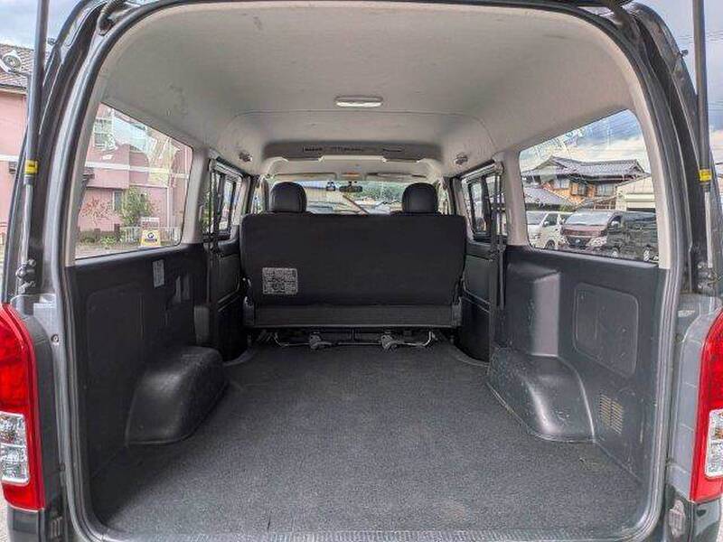 2018 TOYOTA HIACE VAN for sale - photo 10