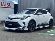 2022 TOYOTA C-HR