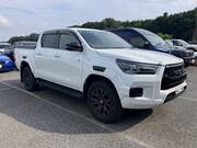 2024 TOYOTA HILUX
