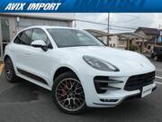 2016 PORSCHE MACAN