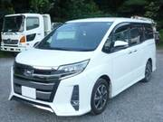 2018 TOYOTA NOAH
