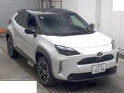 2026 TOYOTA YARIS CROSS HYBRID Z