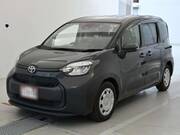 2022 TOYOTA SIENTA