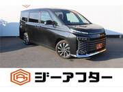 2025 TOYOTA VOXY