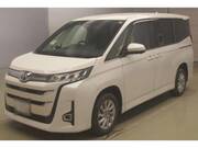 2022 TOYOTA NOAH