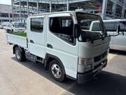 2013 FUSO CANTER