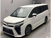2020 TOYOTA VOXY
