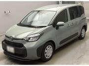 2024 TOYOTA SIENTA
