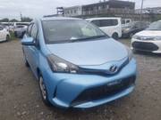 2015 TOYOTA VITZ F