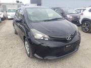 2015 TOYOTA VITZ F