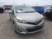 2012 TOYOTA VITZ F