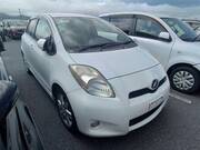 2010 TOYOTA VITZ RS