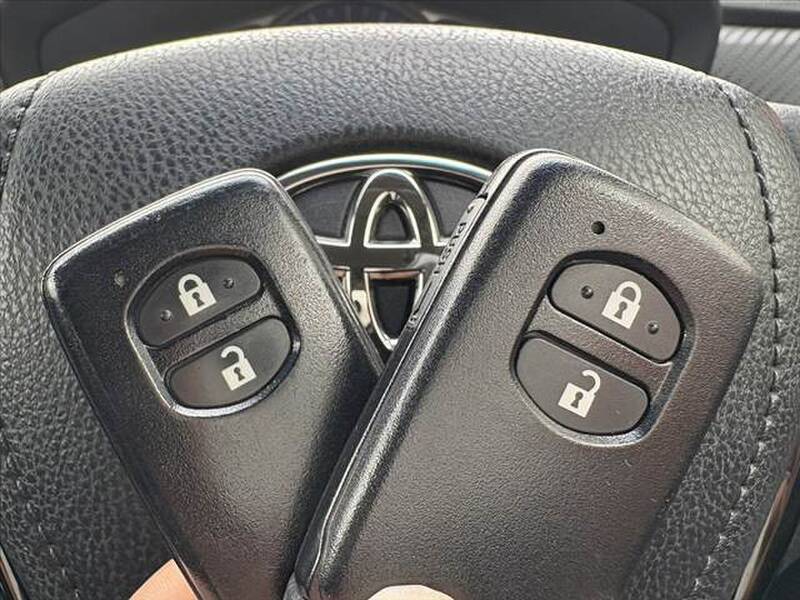 2015 TOYOTA COROLLA FIELDER for sale - more photos