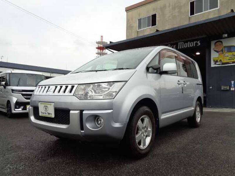 2010 MITSUBISHI DELICA D5 for sale