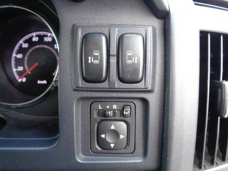 2010 MITSUBISHI DELICA D5 for sale - photo 9