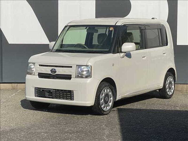 2016 TOYOTA PIXIS SPACE for sale