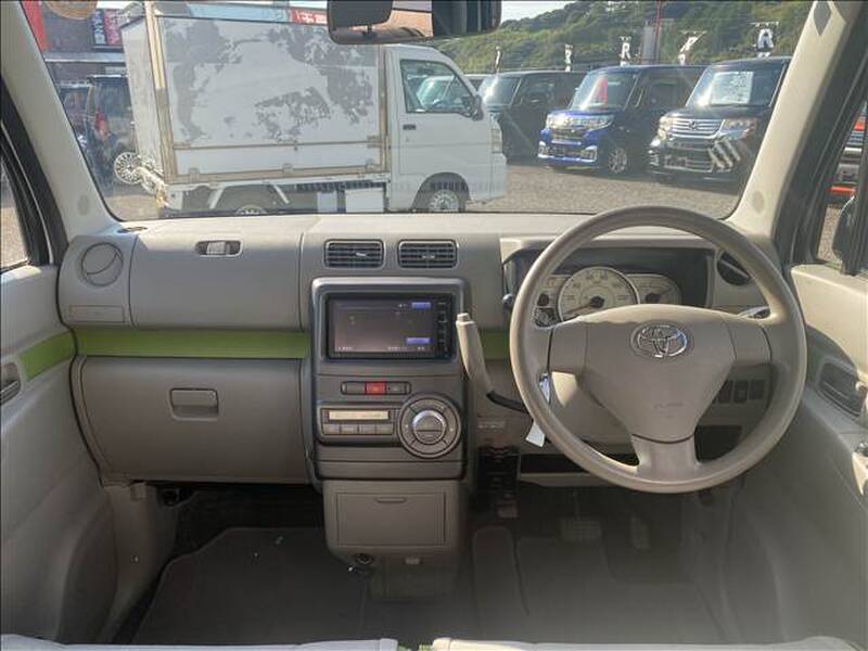 2016 TOYOTA PIXIS SPACE for sale - photo 10