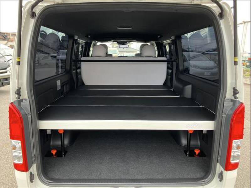 2022 TOYOTA HIACE VAN for sale - photo 5