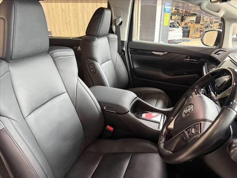 2021 TOYOTA ALPHARD for sale - photo 10