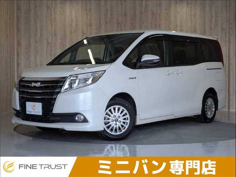 2016 TOYOTA NOAH for sale
