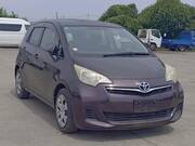 2011 TOYOTA RACTIS X