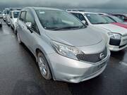 2015 NISSAN NOTE X