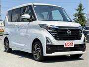 2024 NISSAN ROOX