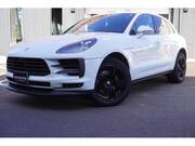 2020 PORSCHE MACAN