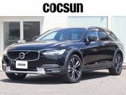 2018 VOLVO V90