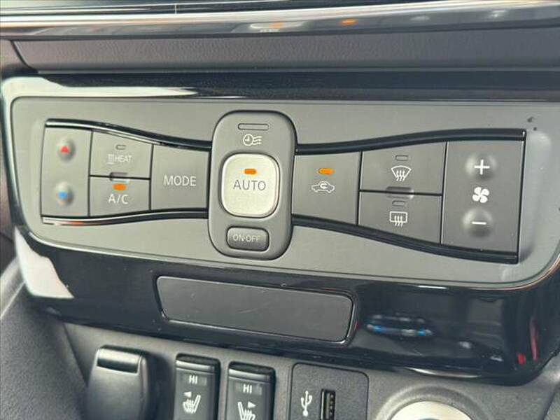 2017 NISSAN LEAF for sale - more photos