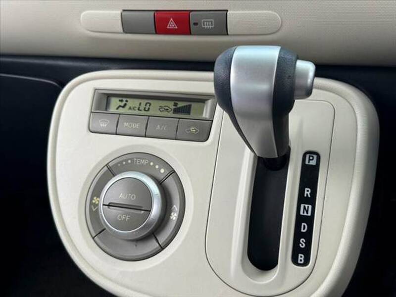 2010 DAIHATSU MIRA COCOA for sale - photo 6