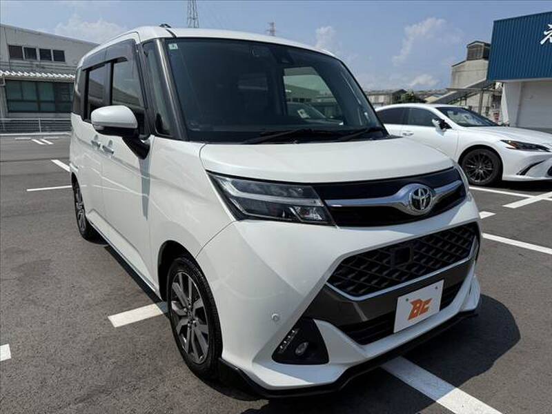 2018 TOYOTA TANK for sale - photo 9