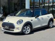 2018 BMW MINI