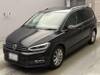VOLKSWAGEN GOLF TOURAN