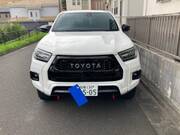 2022 TOYOTA HILUX