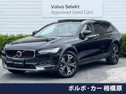2024 VOLVO V90