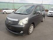 2012 TOYOTA NOAH