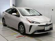 2019 TOYOTA PRIUS