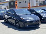 2022 TOYOTA PRIUS