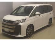 2025 TOYOTA NOAH